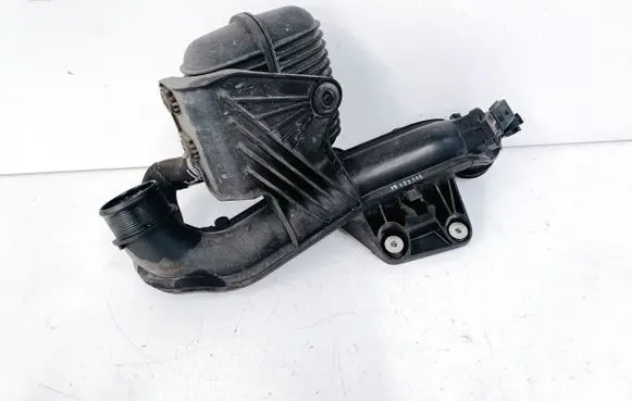 Intake resonator