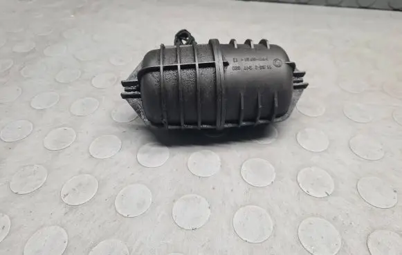 BMW 3 E46 Vacuum air tank 2247620
