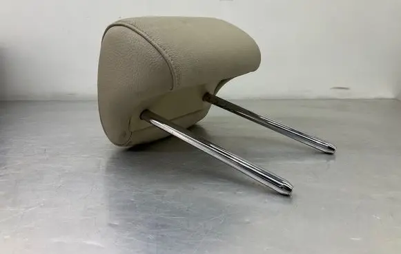 BMW 3 E92 E93 Rear seat headrest 