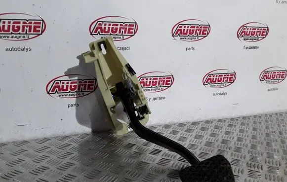 BMW X3 F25 Brake pedal 6787363