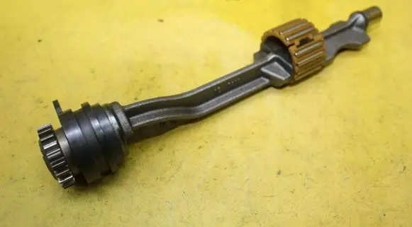 Audi A3 S3 8V Oil pump balance shaft 