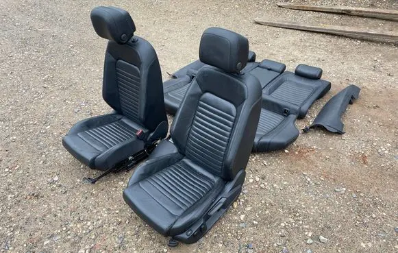Volkswagen PASSAT B8 Seat set 
