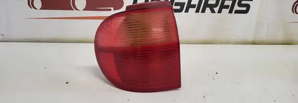 Seat Alhambra (Mk1) Rear/tail lights 7M0945257A 962603