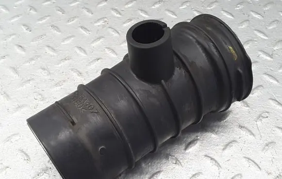 Mitsubishi Outlander Turbo air intake inlet pipe/hose 1505A407 1505A408