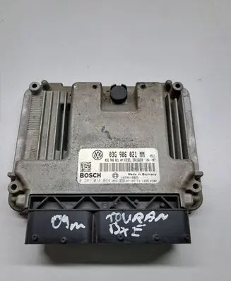 Volkswagen Touran I Engine control unit/module 03G906021AN 03G906021MM 0281014044