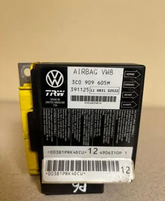 Volkswagen PASSAT B6 Airbag control unit/module 3C0909605M 391125 11H031S2522