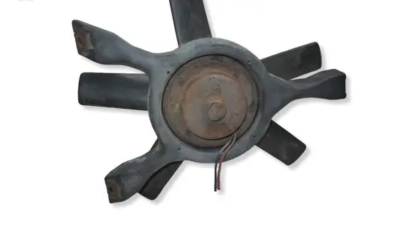 Chevrolet Corvette Electric radiator cooling fan 