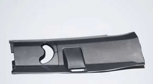 BMW i3 (B) pillar trim (top) 7303706