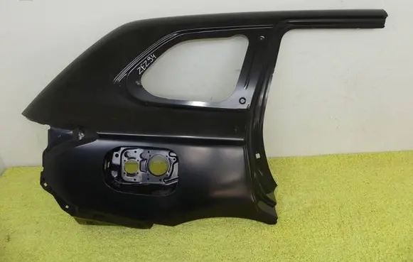 Mitsubishi Outlander Rear quarter panel