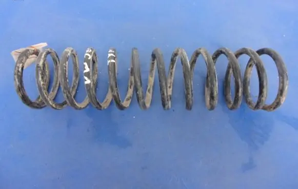 Volkswagen Jetta I Rear coil spring