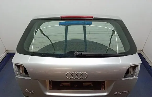 Audi A3 S3 A3 Sportback 8P Tailgate/trunk/boot lid