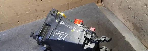 Opel Grandland X BSM Control unit 9804846880