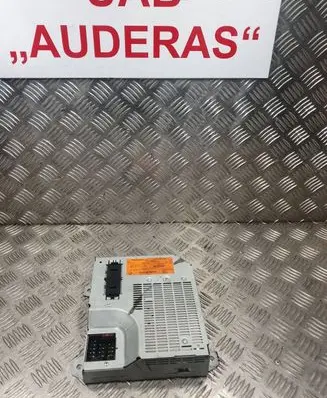 Renault Espace III Sound amplifier 6025407279A 045492 SCU2556ZRN