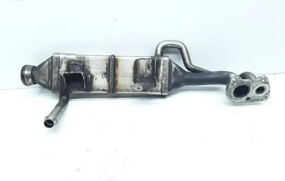 Mercedes-Benz S W221 EGR valve cooler 16421400175