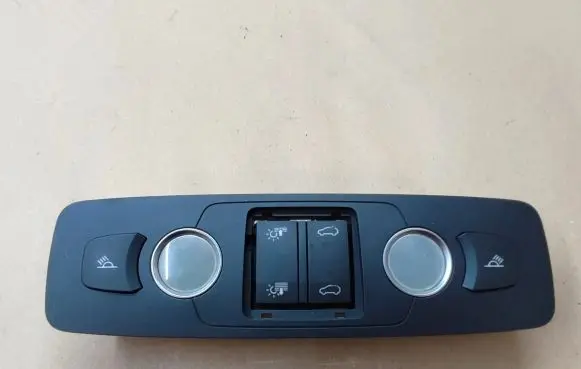 Audi Q7 4L Rear seat light 4L0947112A