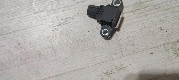 Renault Kadjar Airbag deployment crash/impact sensor 988363TA0A 10162016 B6A913B1