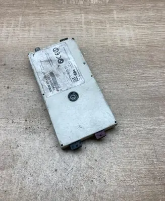 BMW X3 E83 Aerial antenna amplifier 3402526 21367510