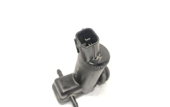 Mitsubishi Grandis Windscreen/windshield washer pump MN182397