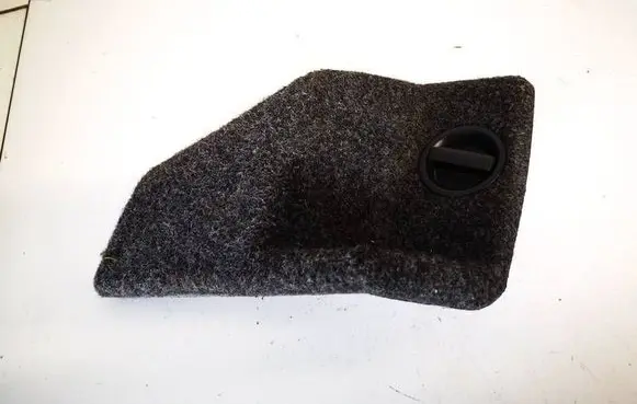 Volkswagen Golf IV Other trunk/boot trim element 1j0867468