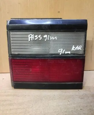 Volkswagen PASSAT B3 Tailgate rear/tail lights 333945108