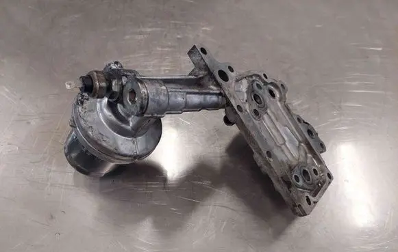 Subaru Forester SH Oil filter mounting bracket 103254