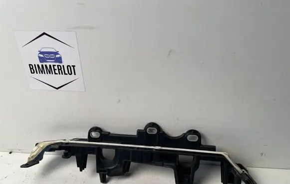 BMW 5 G30 G31 Other engine bay part 9334791