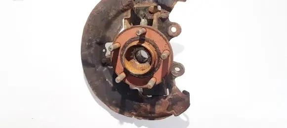 Volvo V50 Front wheel hub
