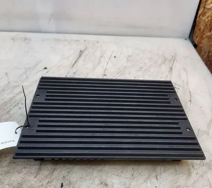 Jaguar XF X250 Sound amplifier 6H5218C808CD