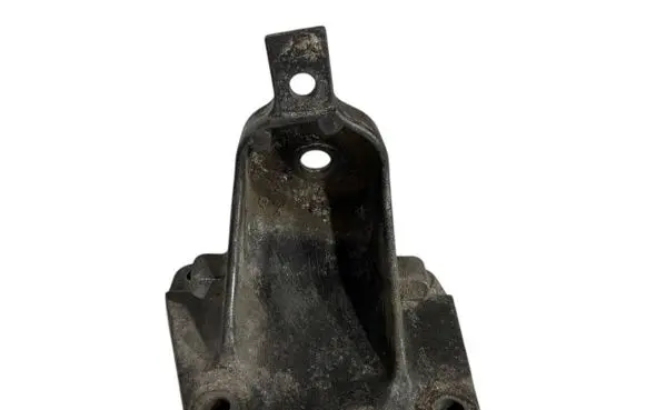 BMW 7 E38 Engine mounting bracket 1093812 22111093812