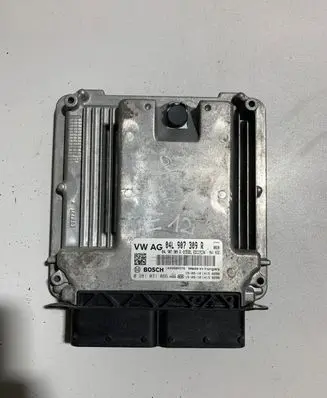 Volkswagen Golf VII Engine control unit/module 04L907309R 0281031066