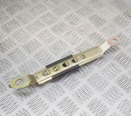 Mitsubishi Outlander Seat belt height adjuster F7646 13602