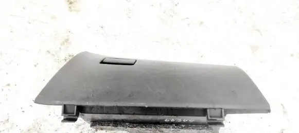 Mitsubishi ASX Glove box