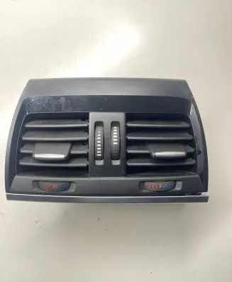 BMW X5 F15 Rear air vent grill 925201306 0859406