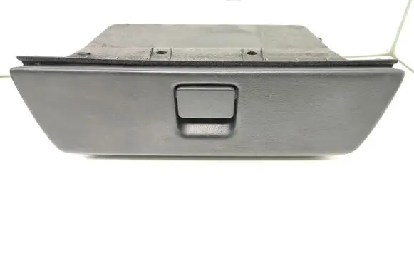 Mercedes-Benz ML W163 Glove box