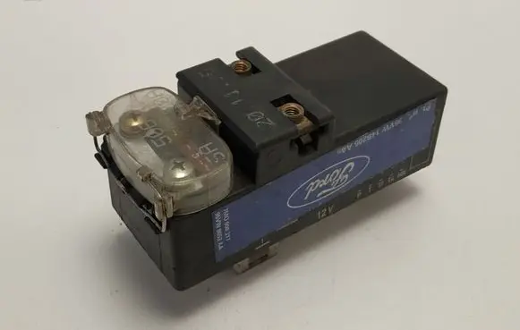 Ford Galaxy Coolant fan relay 7M0000317