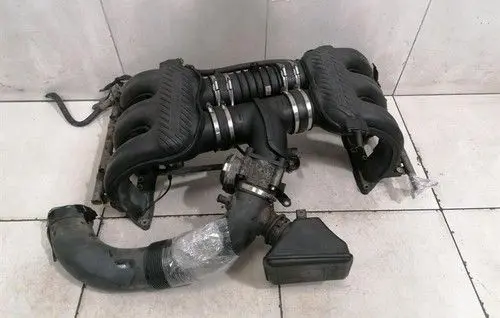 Porsche Boxster 986 Intake manifold 99611005500