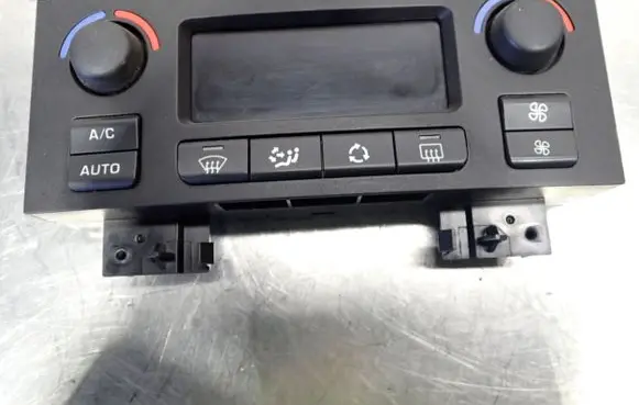 Citroen Berlingo Climate control unit 9676643277