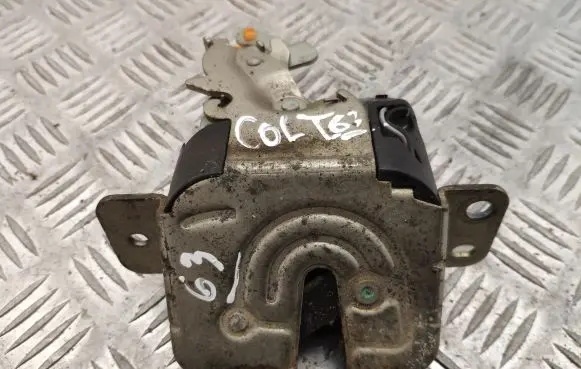 Mitsubishi Colt Tailgate/trunk/boot lock/catch/latch MR959190