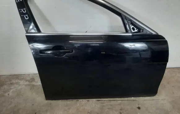 Jaguar XE Front door