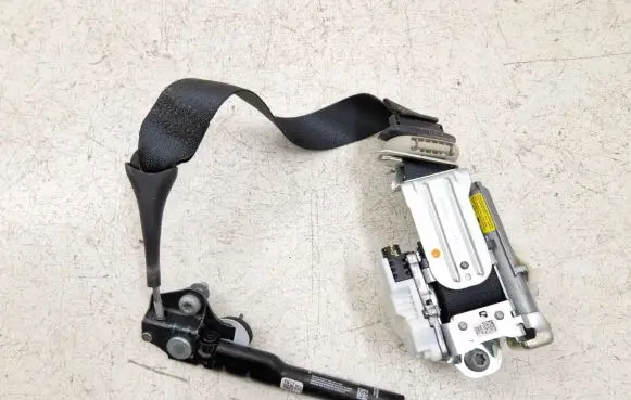Ford Fusion II Front seatbelt HG9354612D64 HG9354612D64AD 34200644DBL2