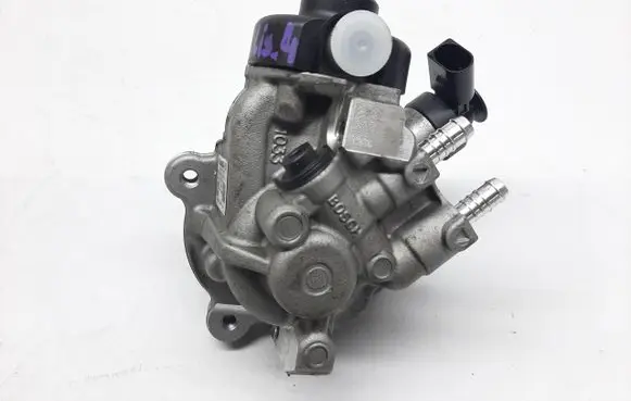 Volkswagen Arteon Fuel injection high pressure pump 04L130755E