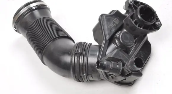 Skoda Fabia Mk4 (6VA) Intake resonator 5Q0129684E