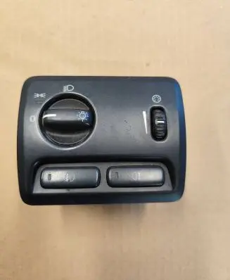 Volvo XC70 Light switch 8691749 04W24E05 ML245100052