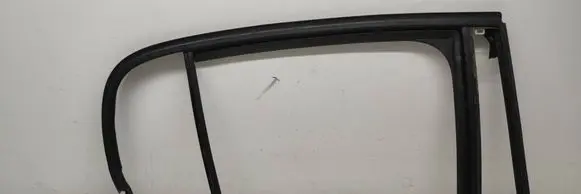 Peugeot 208 II Rubber seal rear door window/glass 9823226380