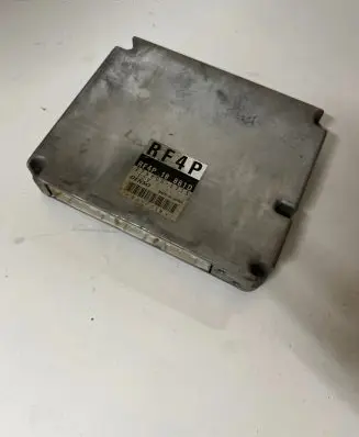 Mazda Premacy Engine ECU kit and lock set RF4P18881D 005773M 2758005773