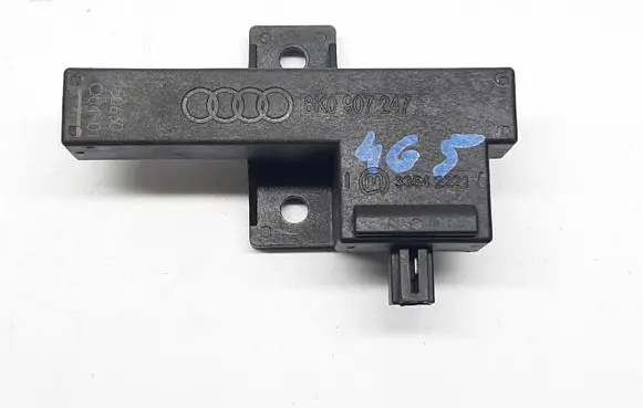 Audi A6 C7 Keyless system antenna 8K0907247