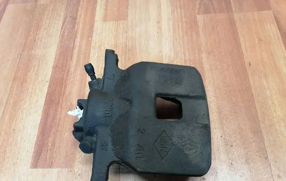 Renault Espace V (RFC) Front brake caliper 410114125R