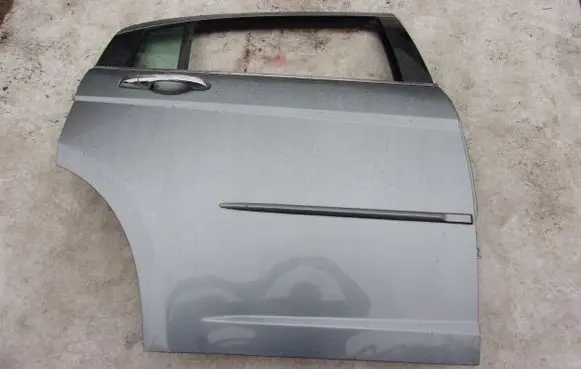 Chrysler Sebring (ST-22 - JR) Rear door