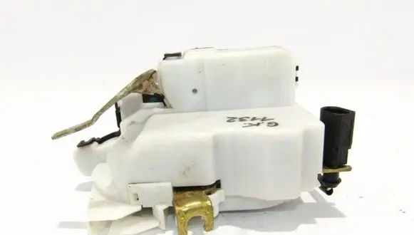 Seat Ibiza II (6k) Rear door lock ZSB