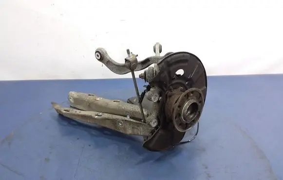Mercedes-Benz S W222 Front wheel hub spindle knuckle